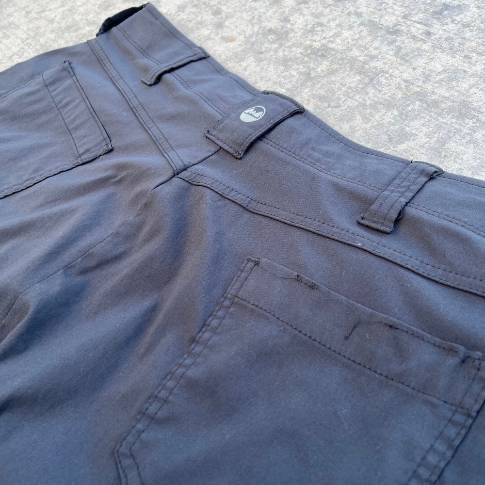 Wrangler ATG Mens Dark Gray Outdoor Utility Cargo Shorts Size 38 NW981CV - Picture 4 of 7